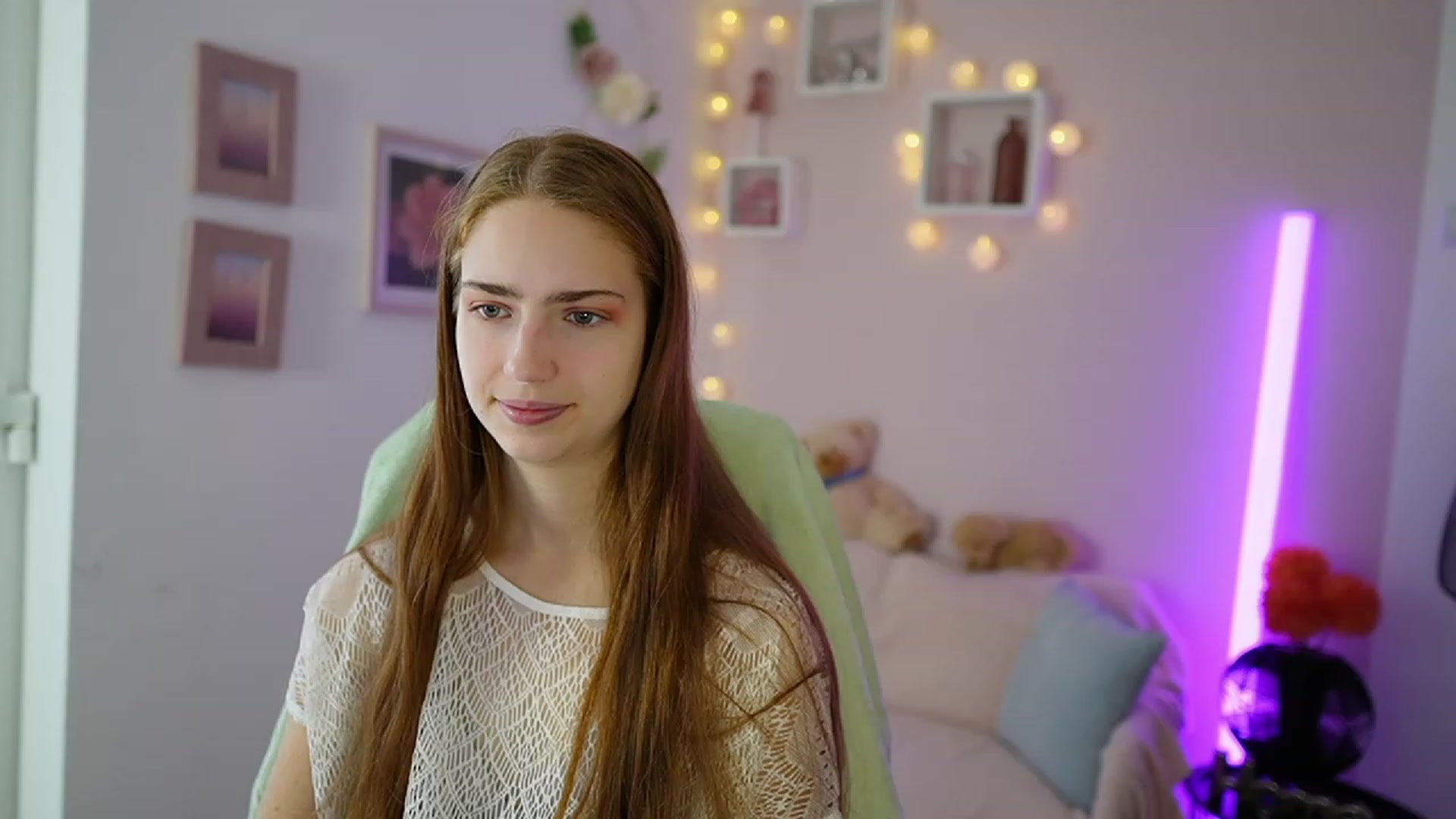Naomi_Woods18 video thumbnail