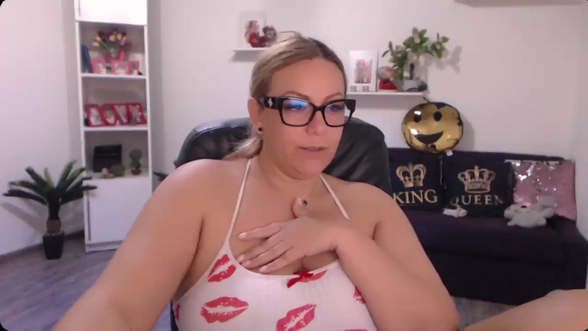 A_baby_Boo video thumbnail