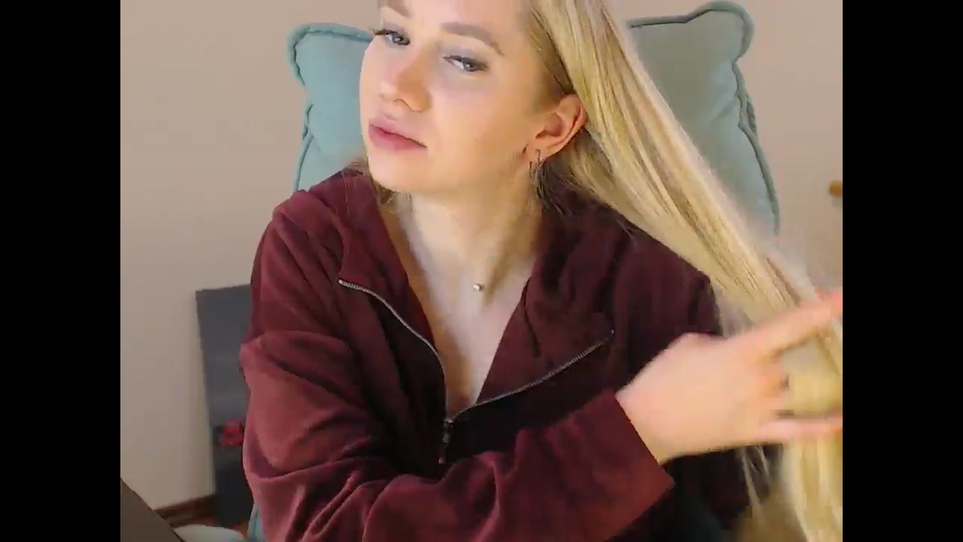 Miss_Sylvia video thumbnail