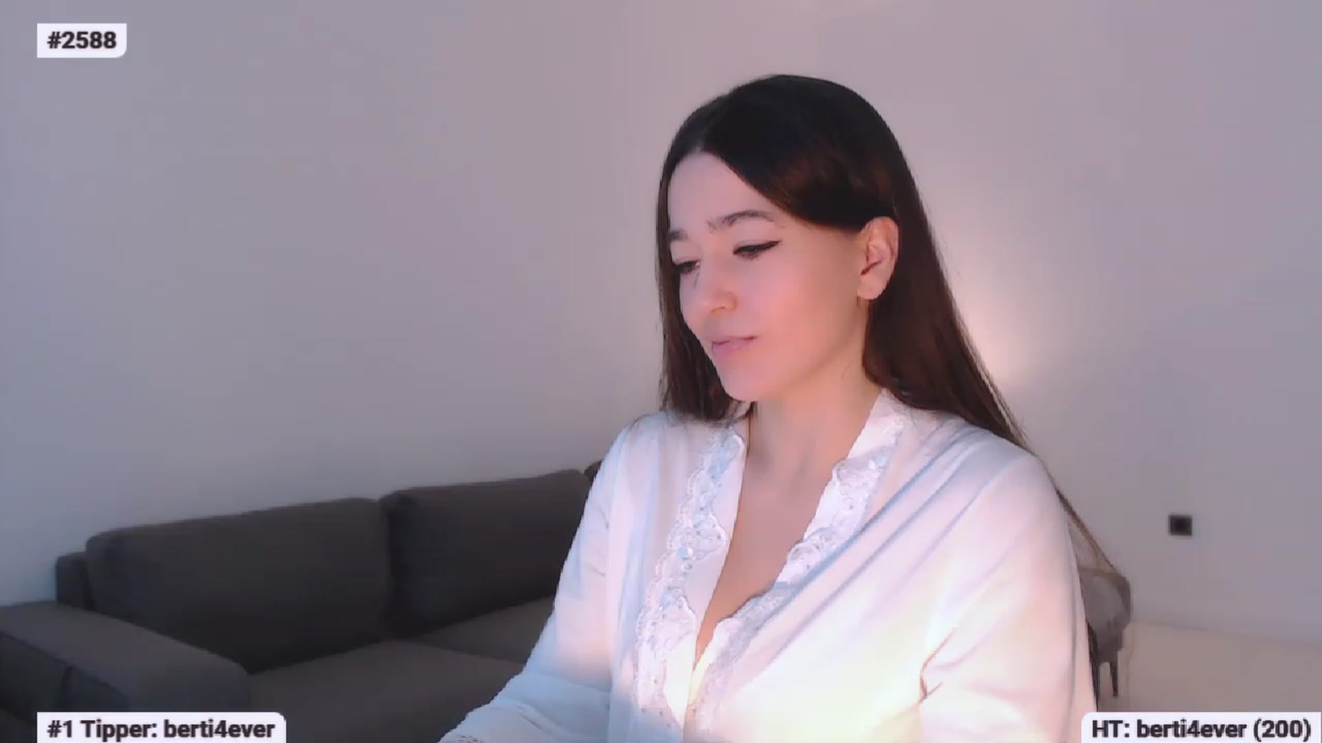 Lucky_V video thumbnail