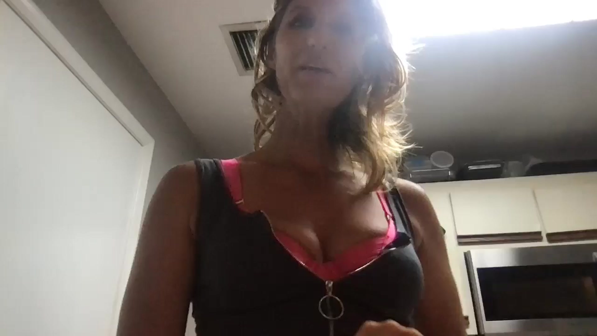 beachbikinis video thumbnail