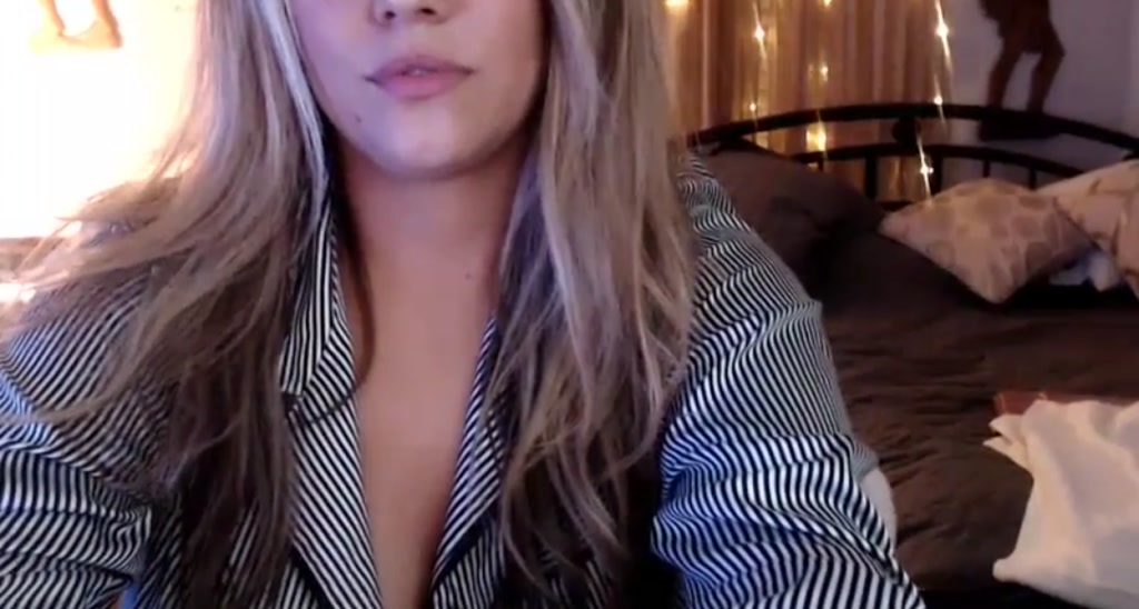 Mia__Bella video thumbnail