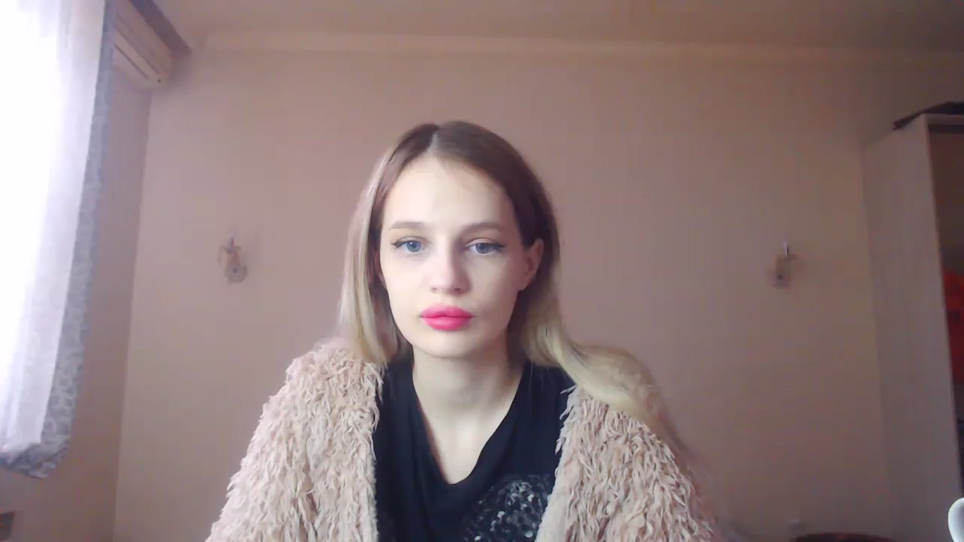 Lola_vi video thumbnail