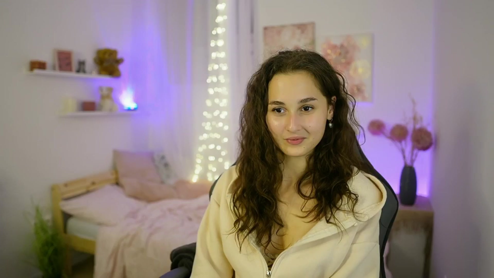 Anita_Grey_ video thumbnail