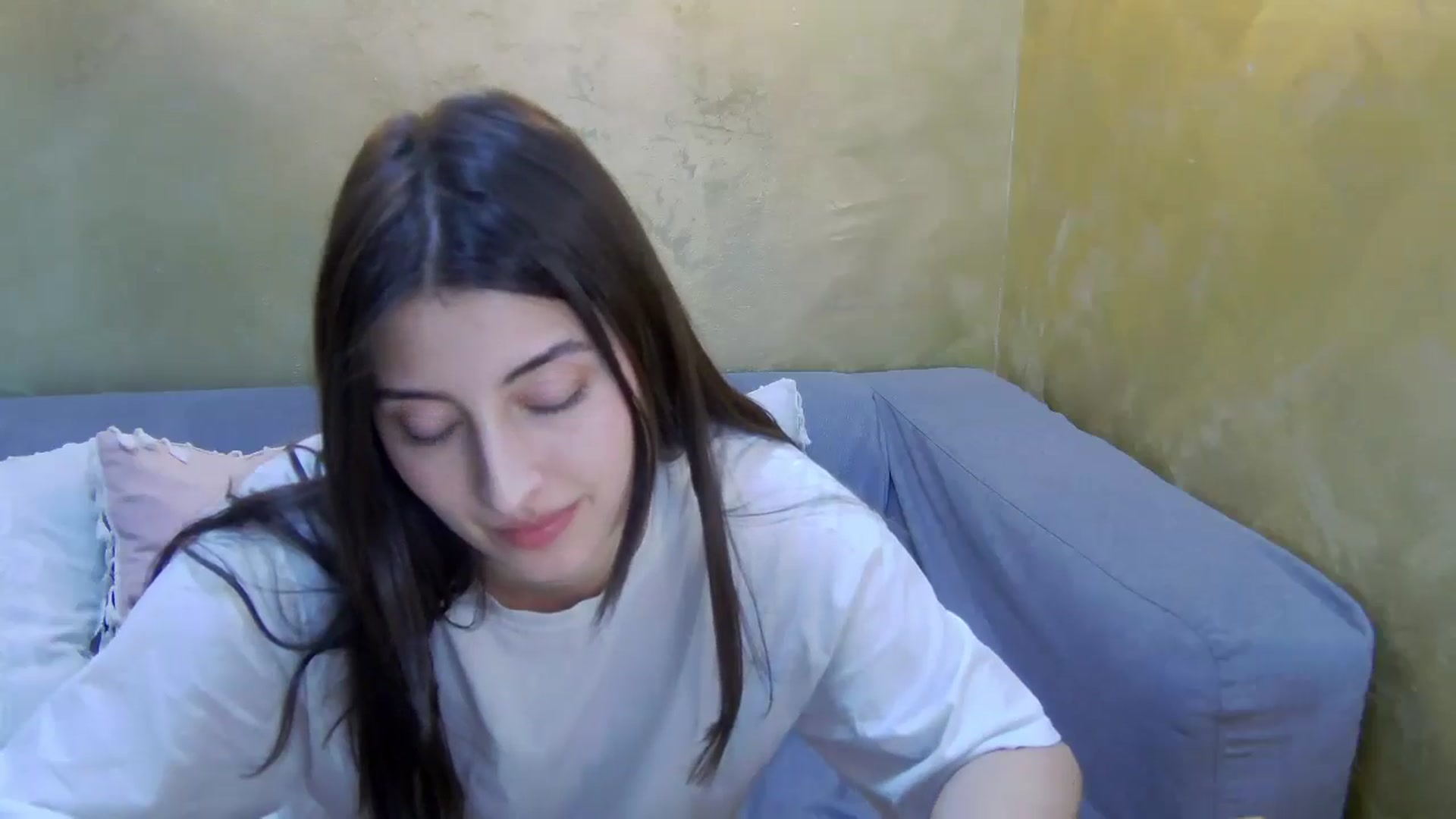 Aria_P video thumbnail