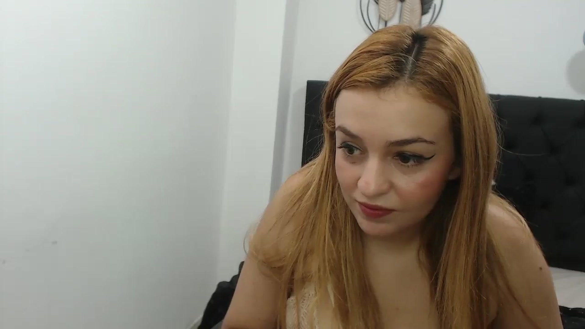 CamilleDucan video thumbnail