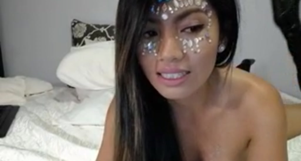 AsianLuv_4U video thumbnail