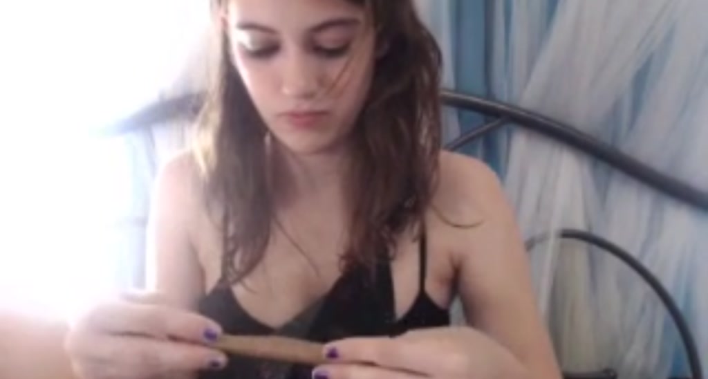 NaomiDee video thumbnail