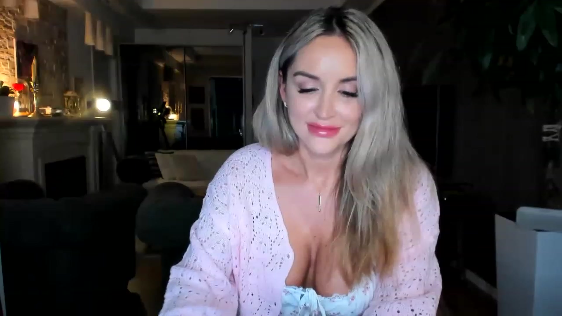 TheSassyOne video thumbnail