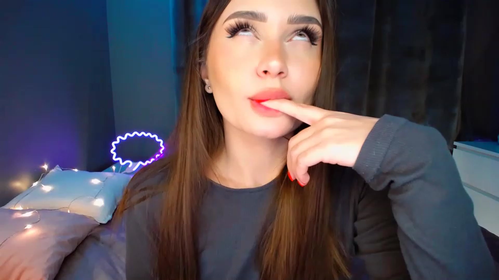 DollGlamourr video thumbnail