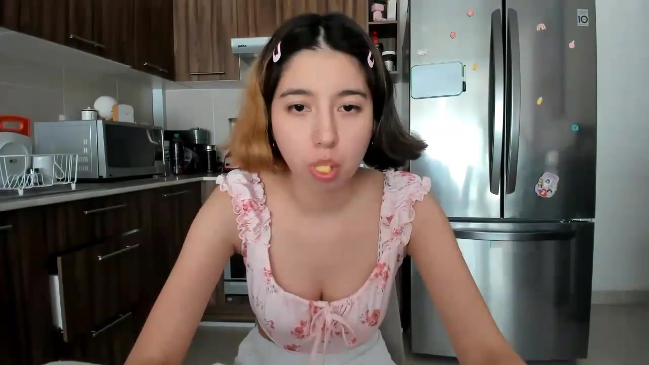 Cherrycute666 video thumbnail