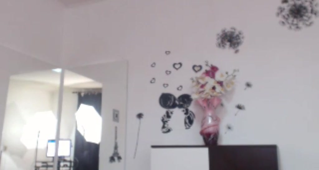 CleoBee video thumbnail
