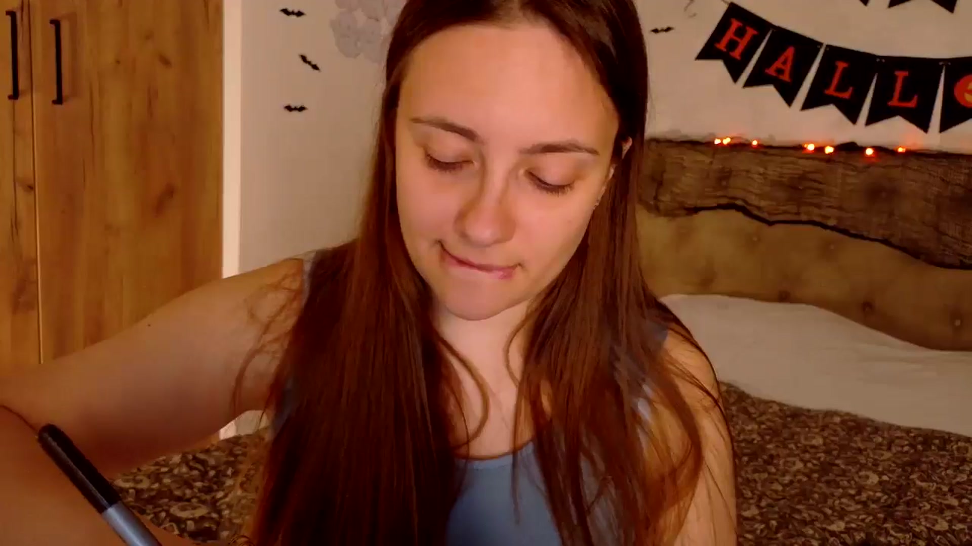 QueenOfTease_ video thumbnail