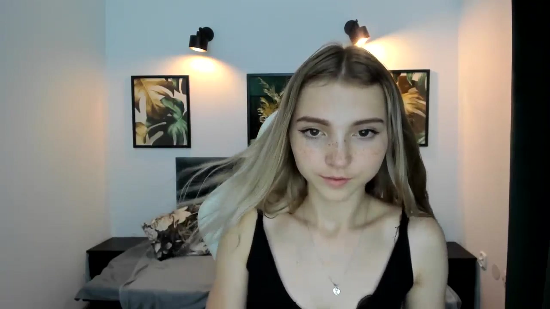 Daisyy video thumbnail