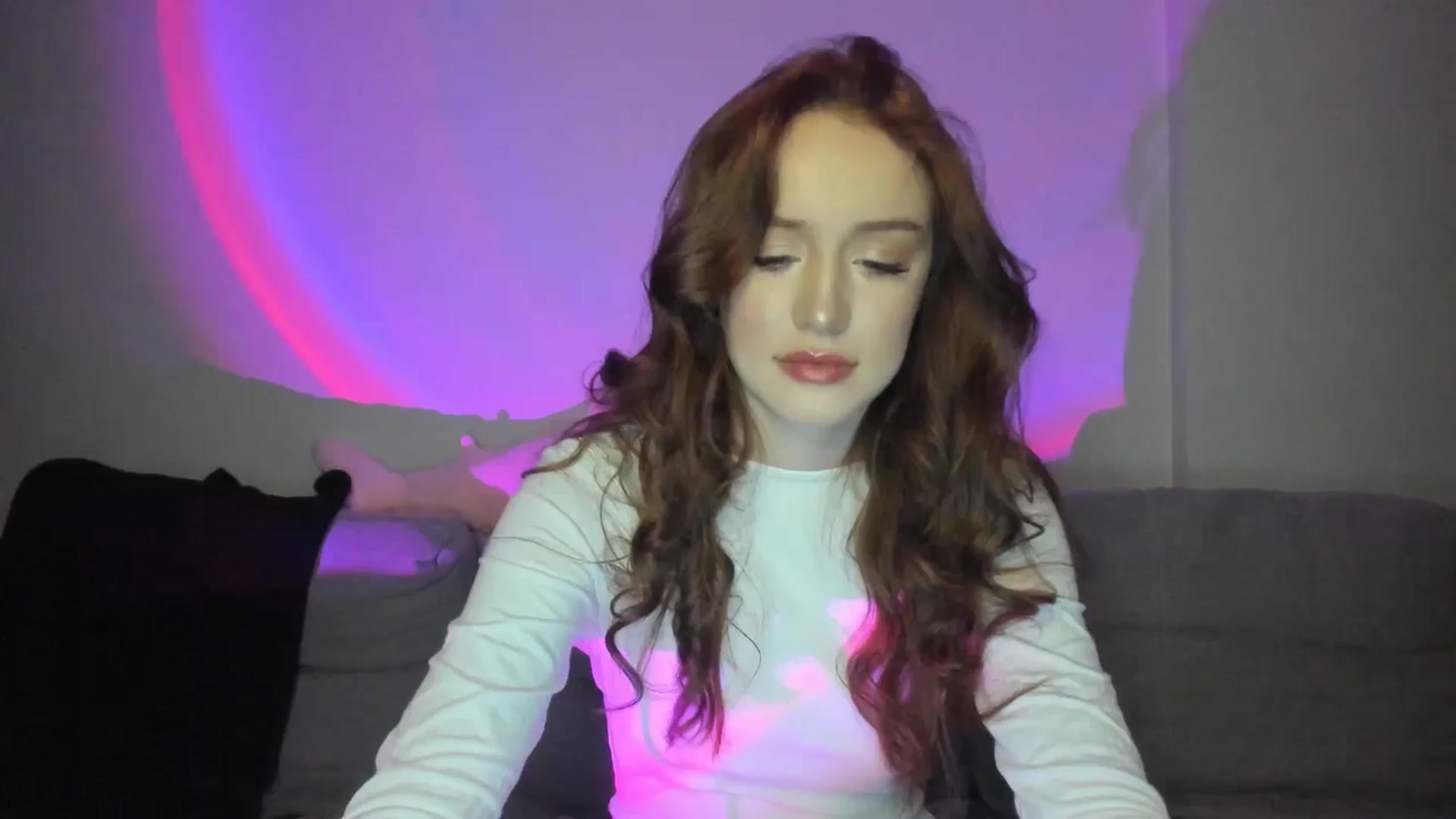 IsabellRrose video thumbnail