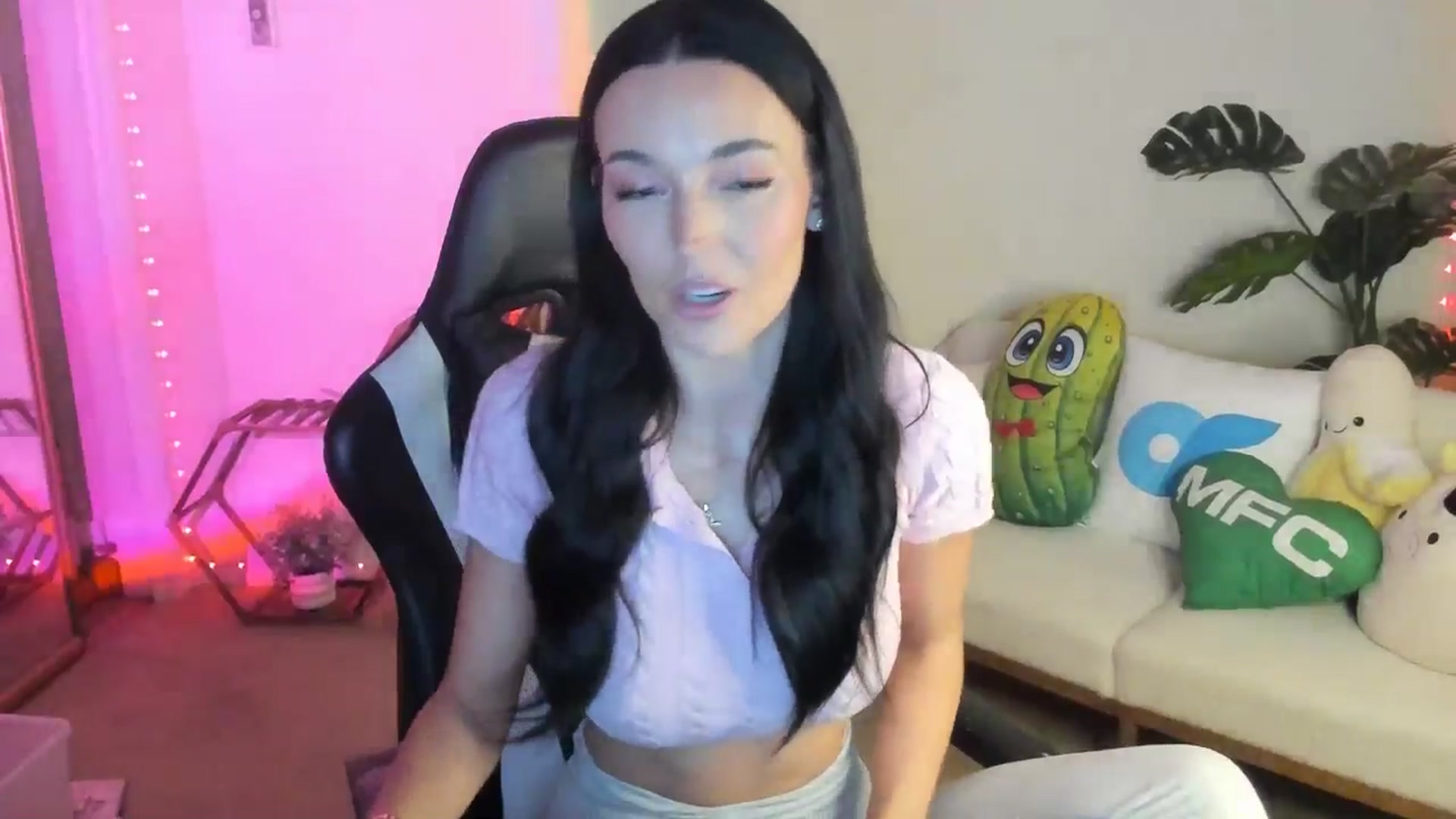 SerenaBecker_ video thumbnail