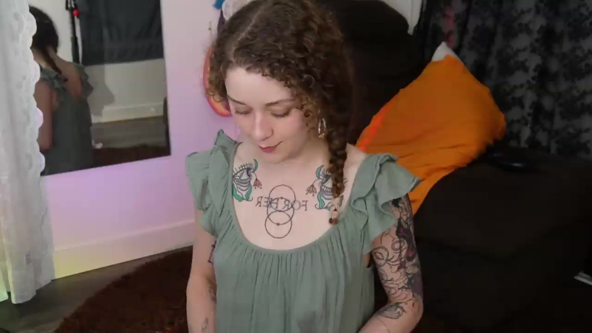 peachyqueen video thumbnail