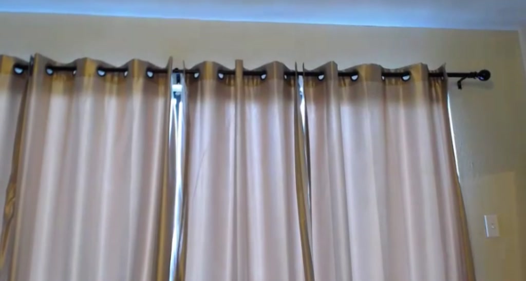 Skye_Evans_ video thumbnail