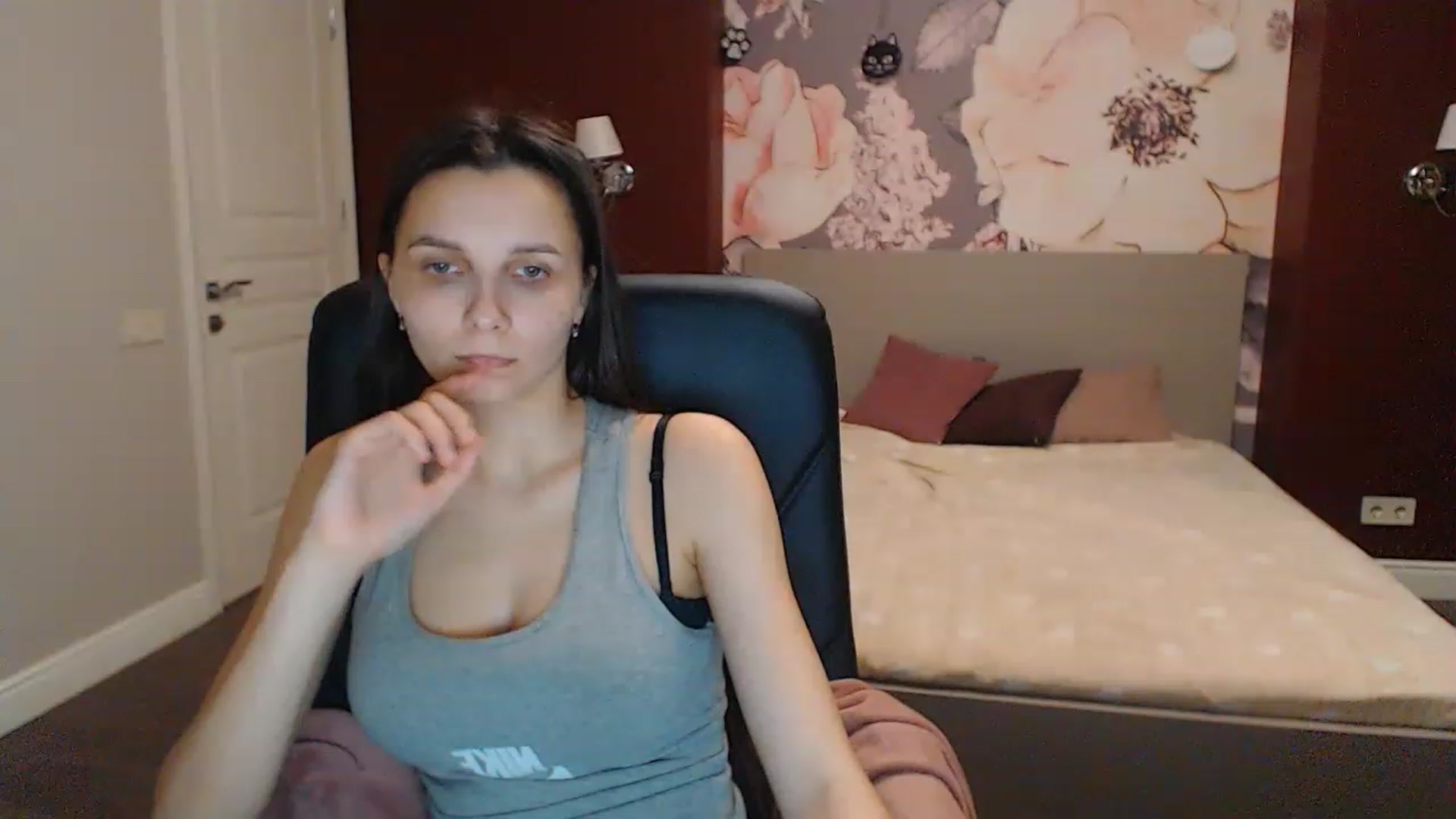 Karina_Mils video thumbnail