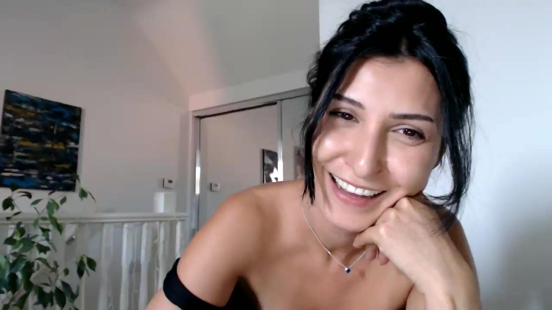 MissLeanne video thumbnail