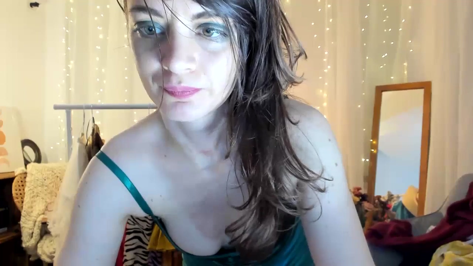 FluffinRayRay video thumbnail