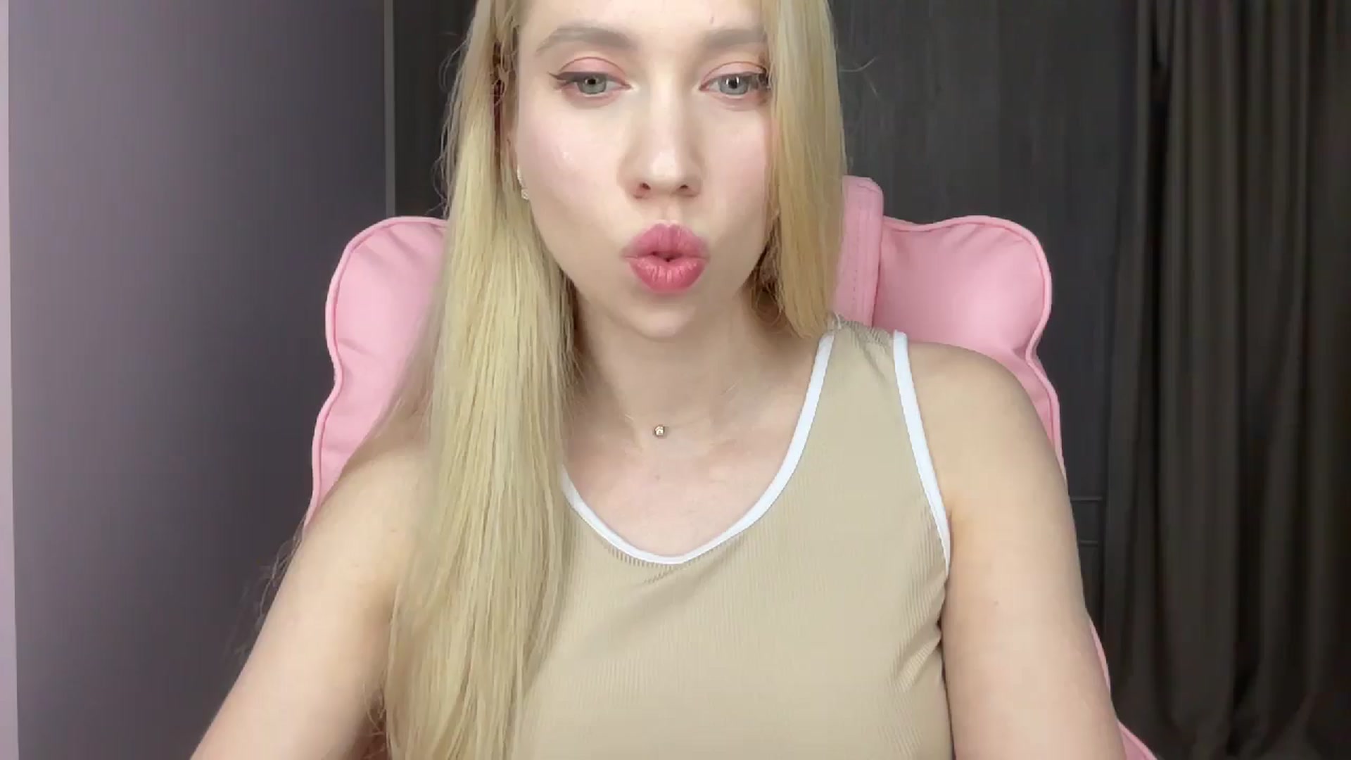 Miss_Sylvia video thumbnail