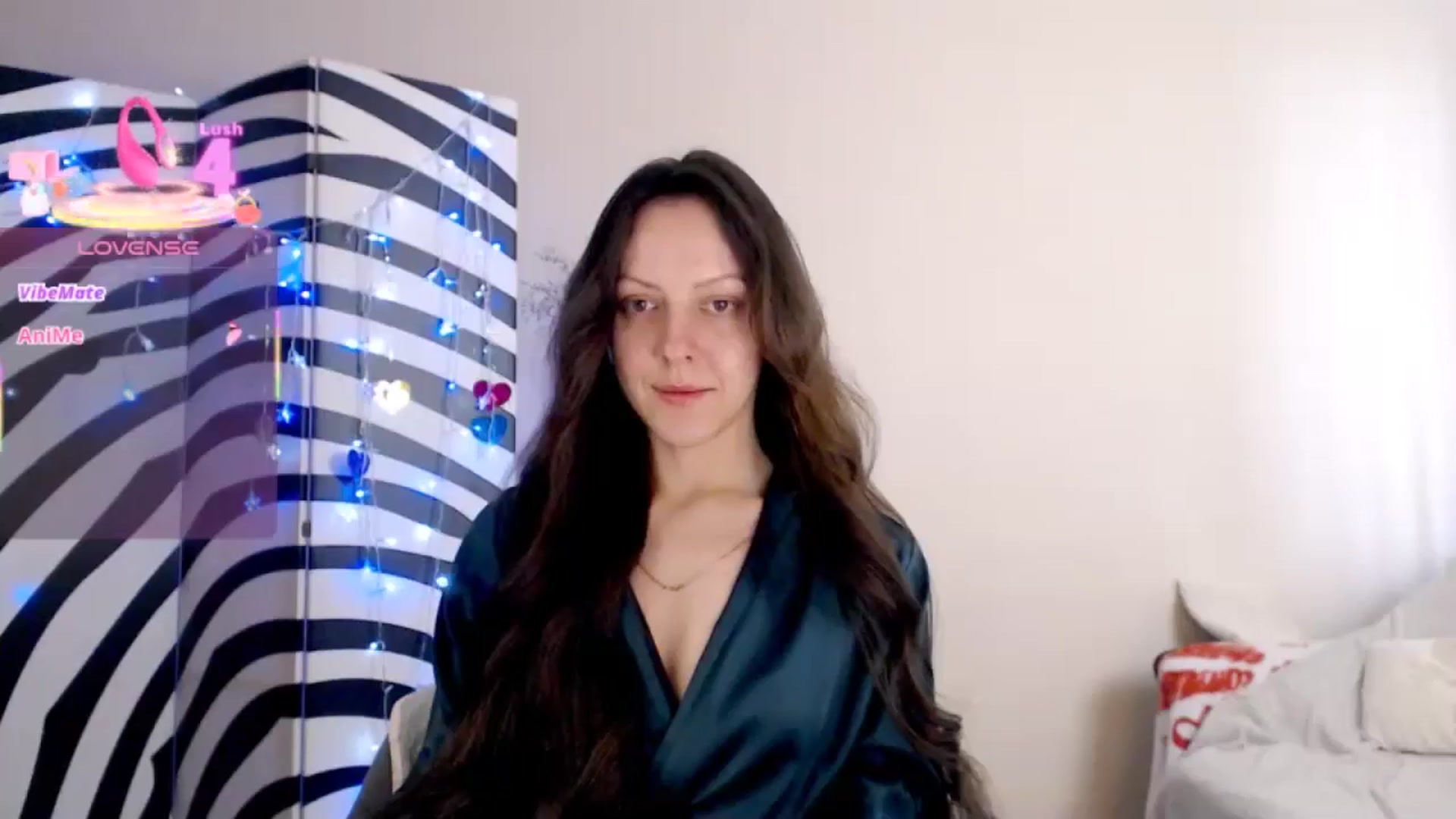 BareflySi video thumbnail