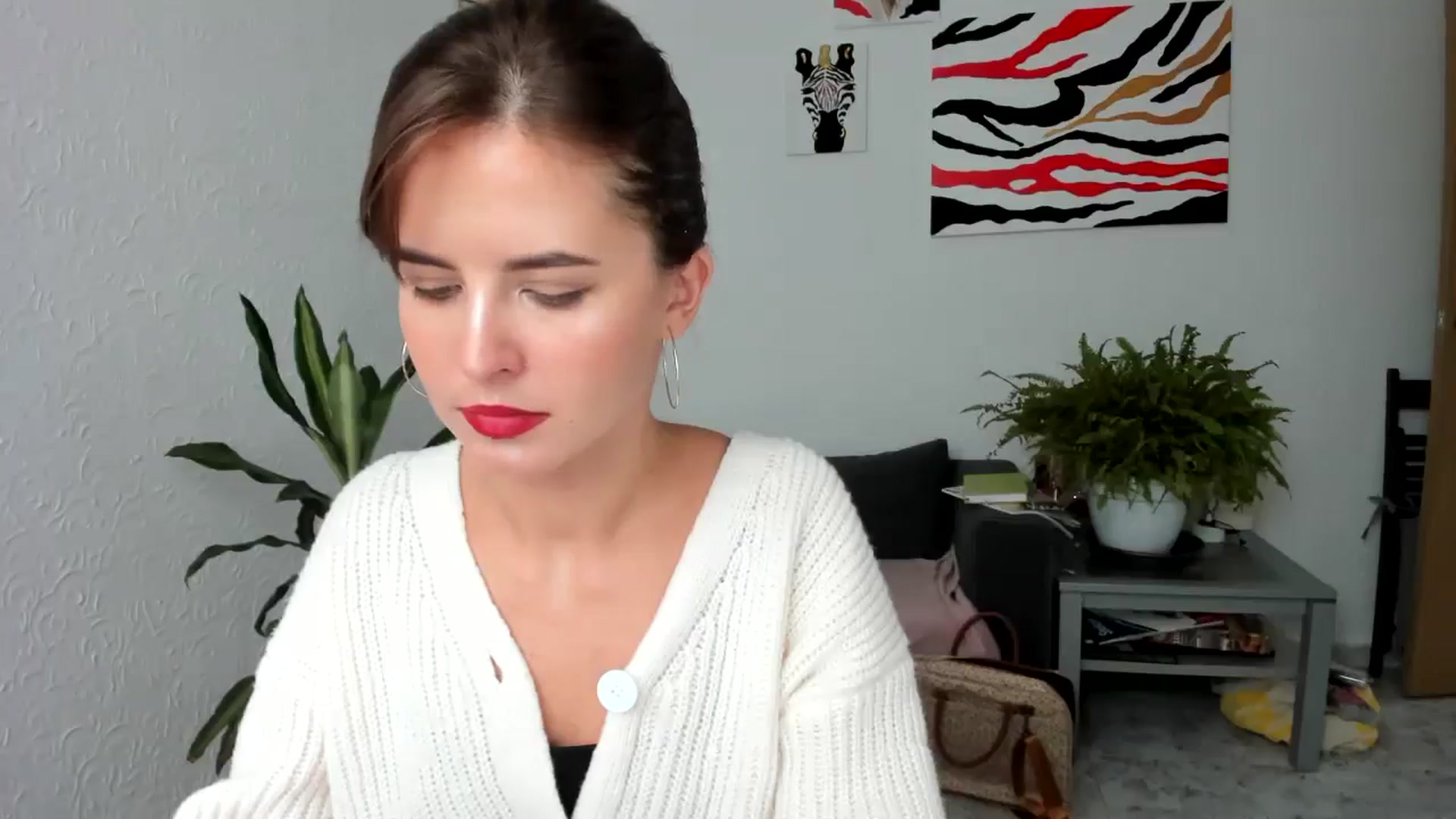 AhahaGirl video thumbnail