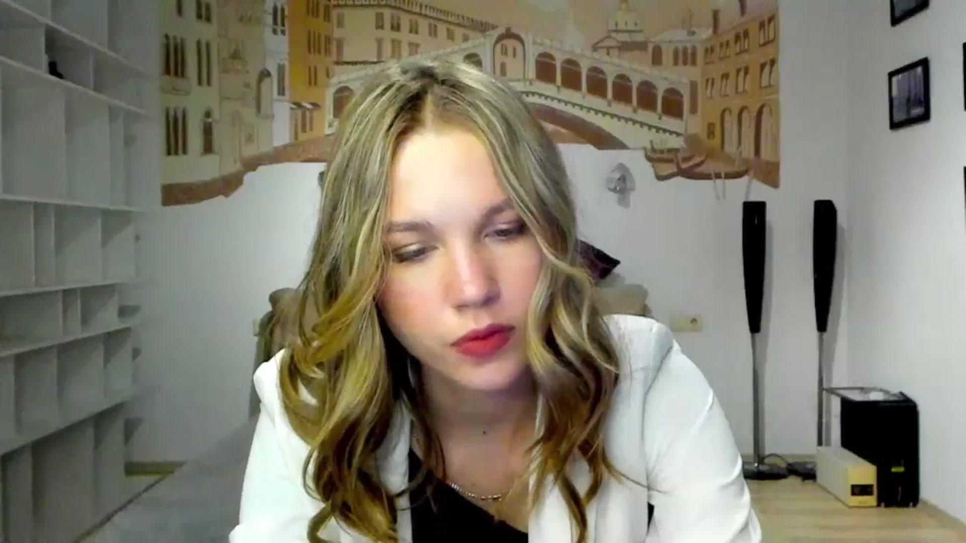 Kate_Lewiss video thumbnail