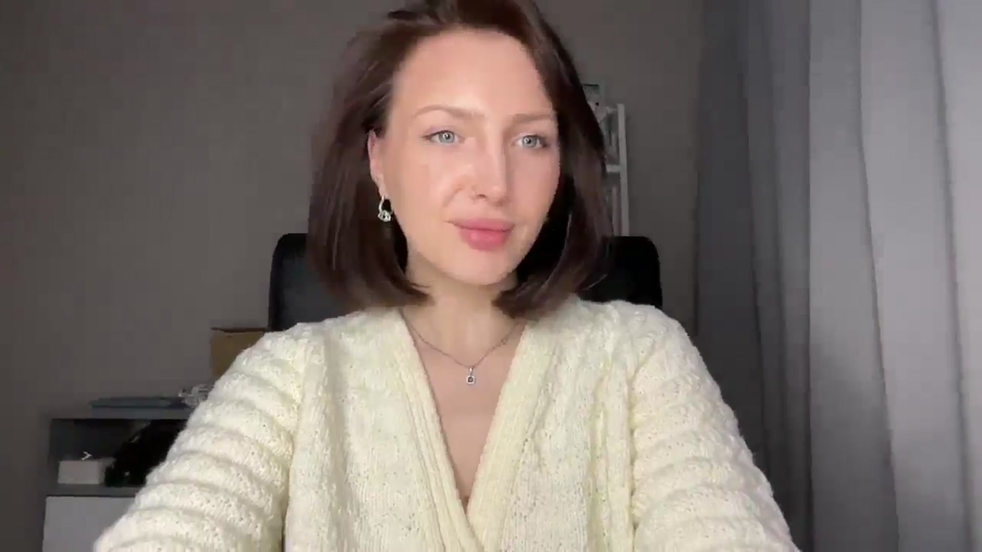 Di_Pearl video thumbnail