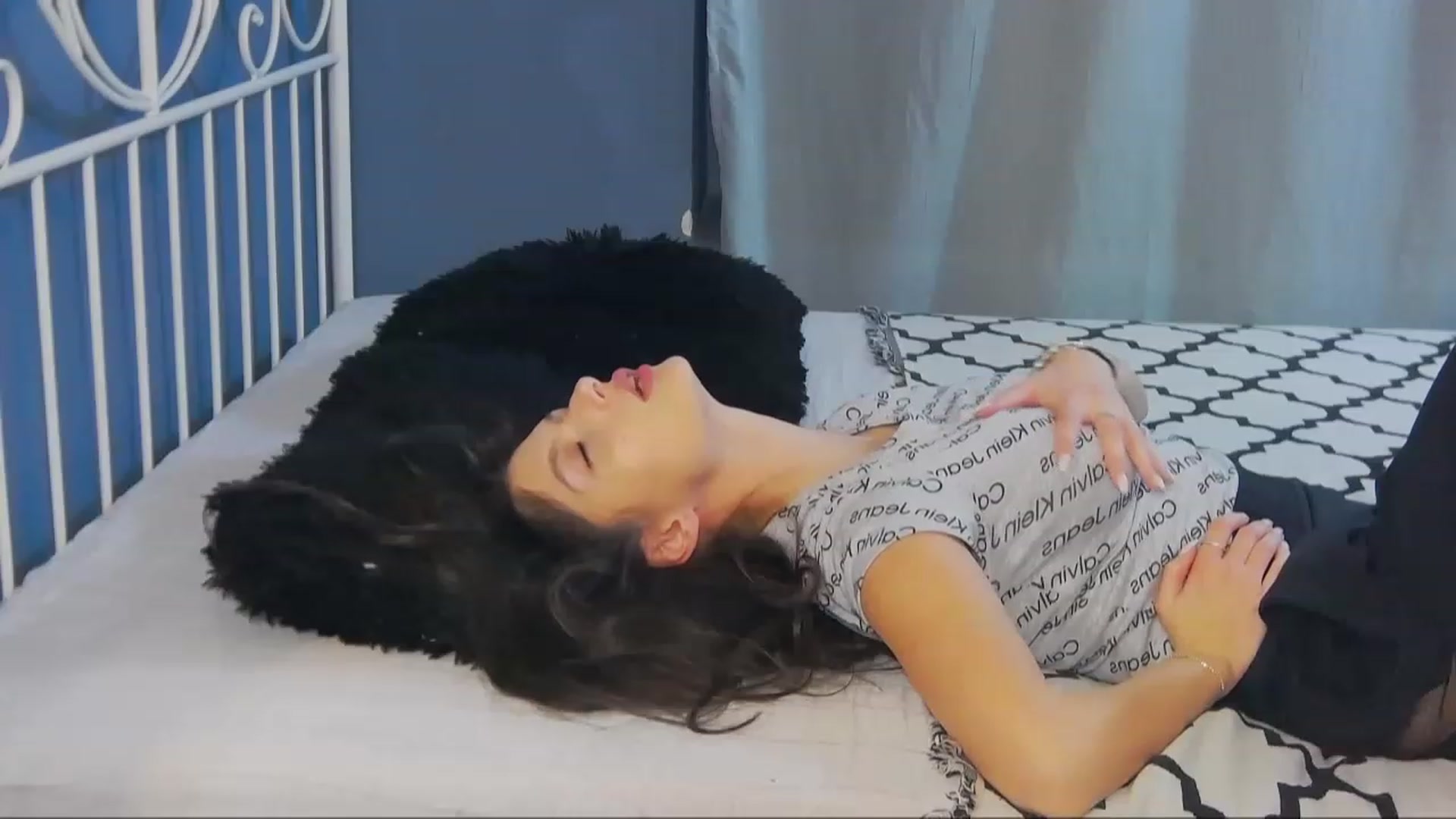 NicoleDivine video thumbnail