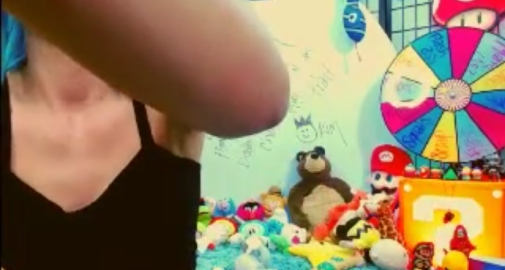 Agostinha_Red video thumbnail
