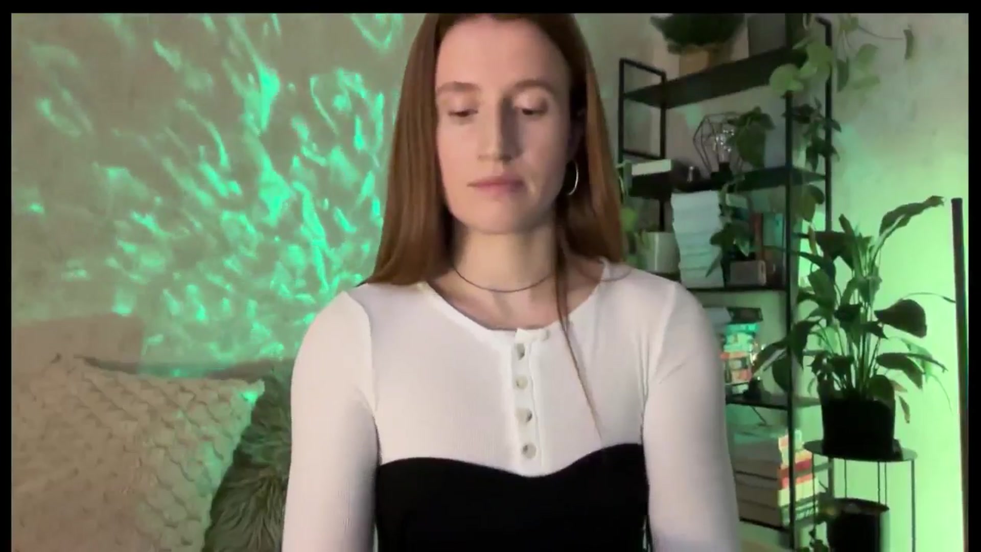 LovelyBvnny video thumbnail