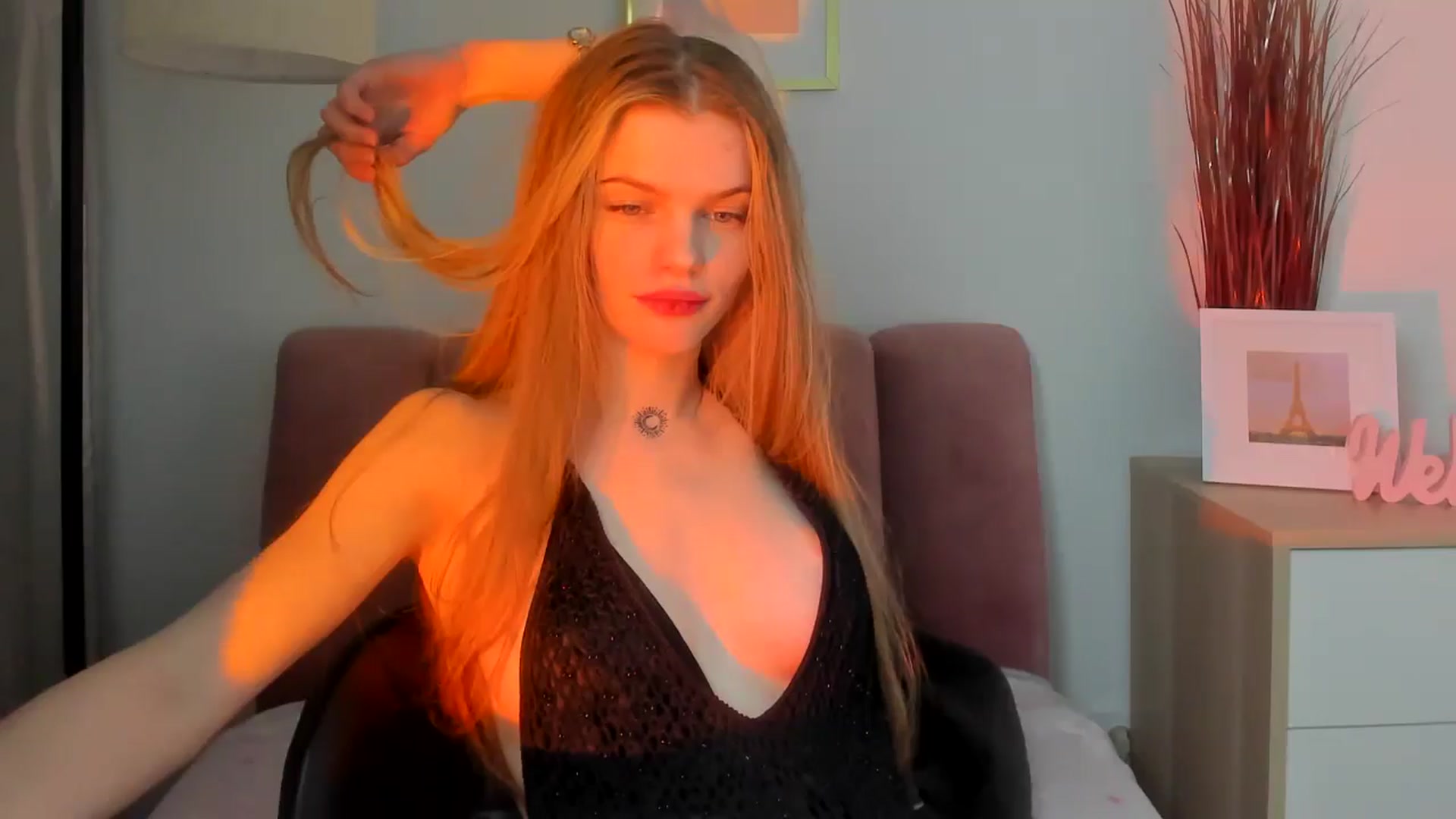 ChristinaWave video thumbnail