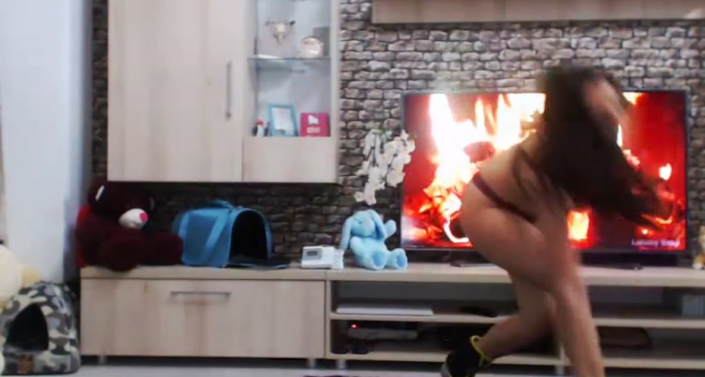 Moni_K video thumbnail