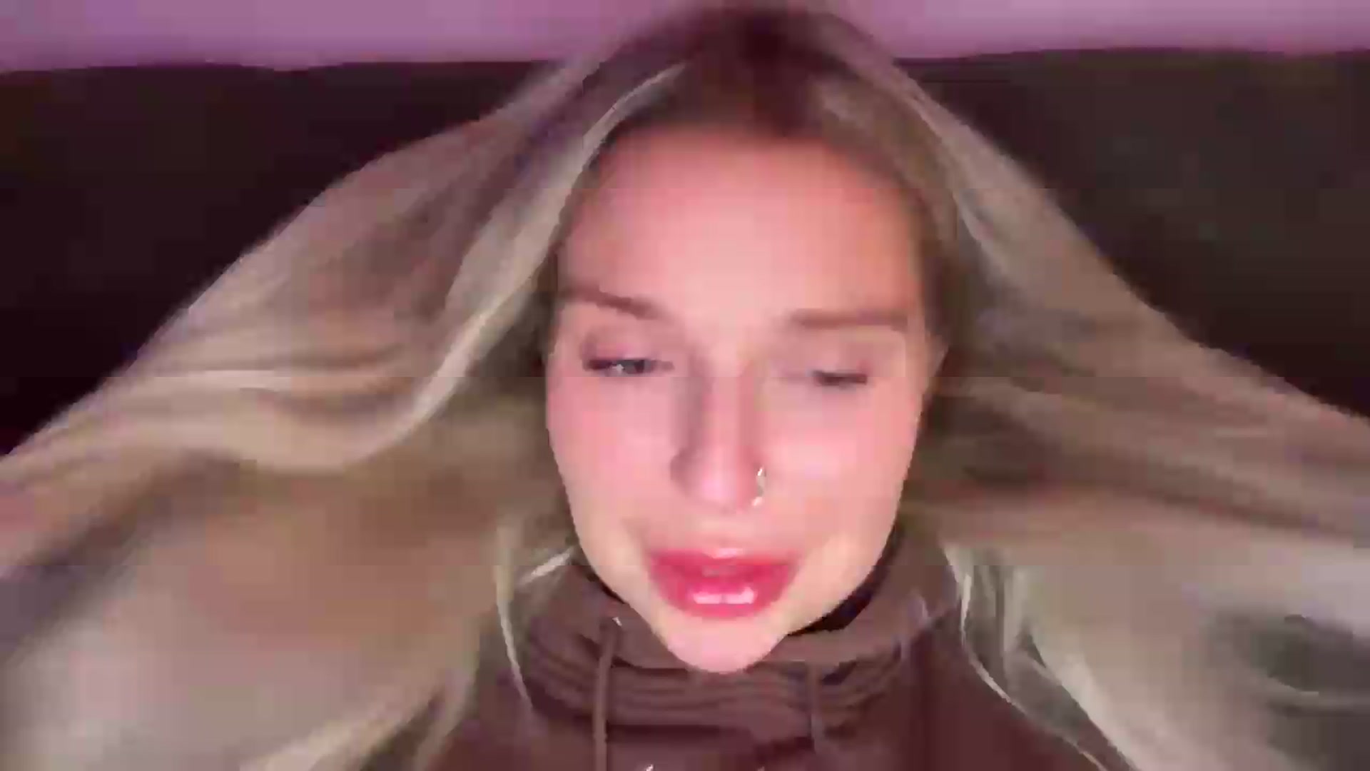 KissMyTitsPls video thumbnail