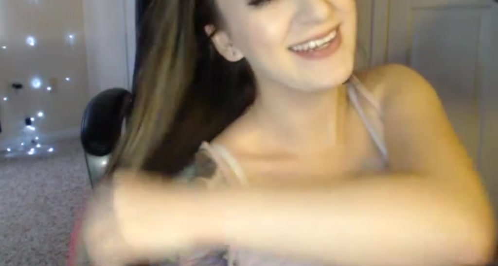 BrookieBoobs video thumbnail
