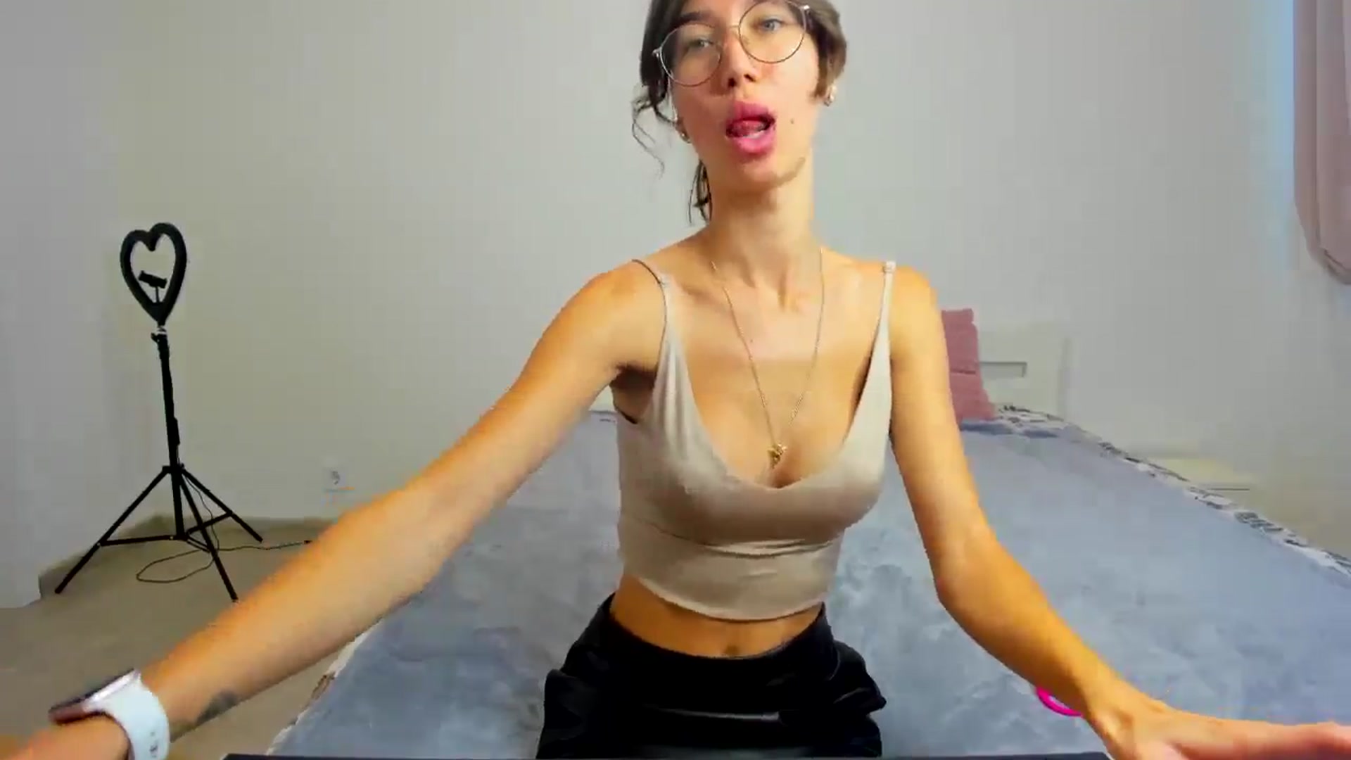 SarahLovelyyy video thumbnail
