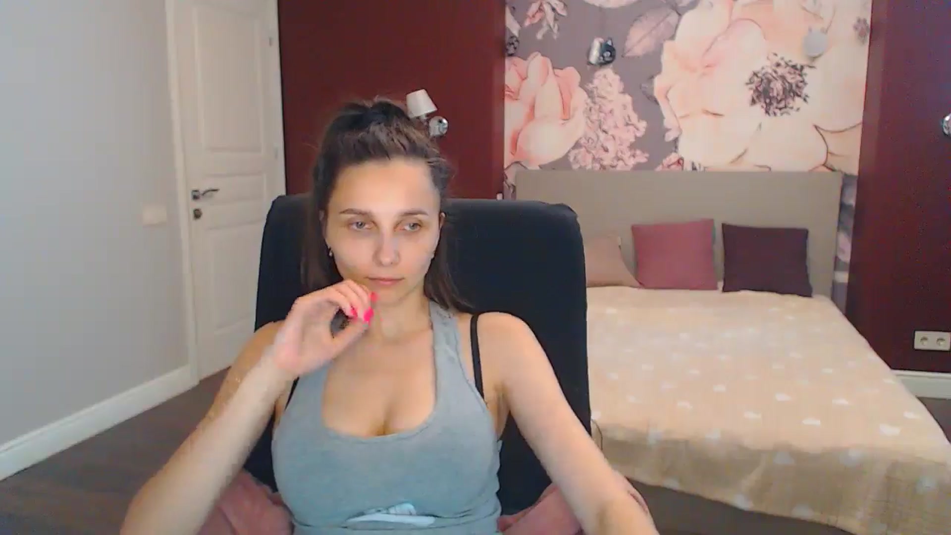 Karina_Mils video thumbnail