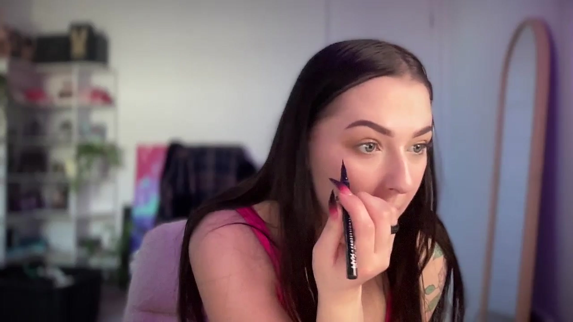 Alinasnoww video thumbnail