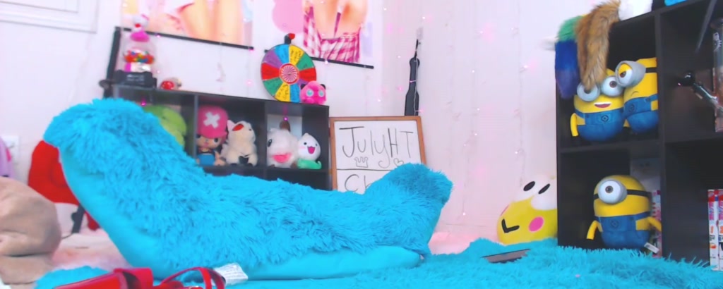 Molly_Petite video thumbnail