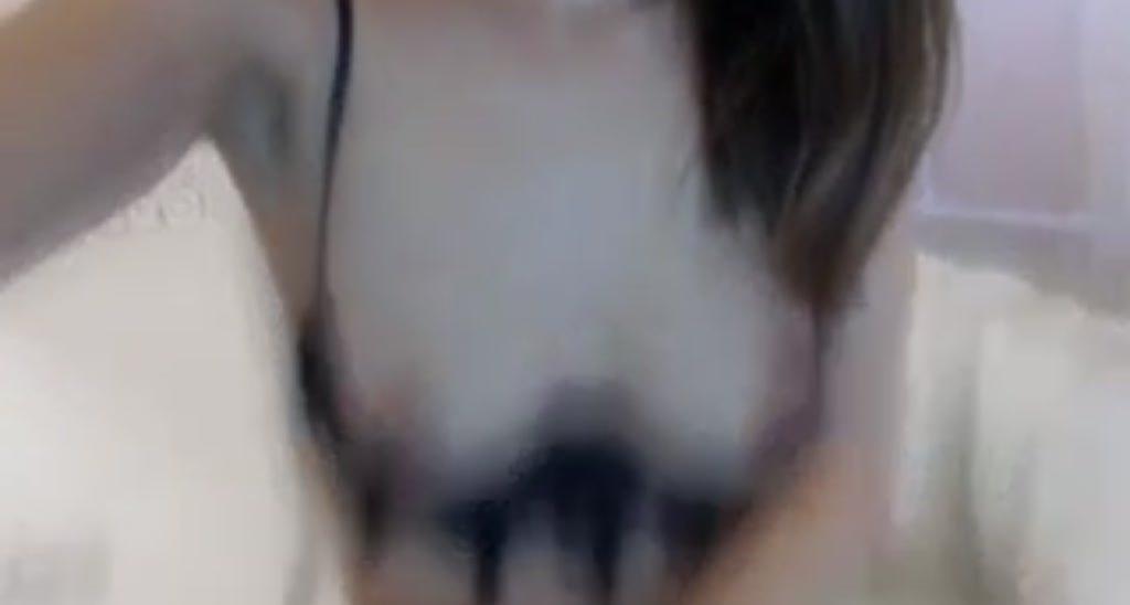 xanuL video thumbnail