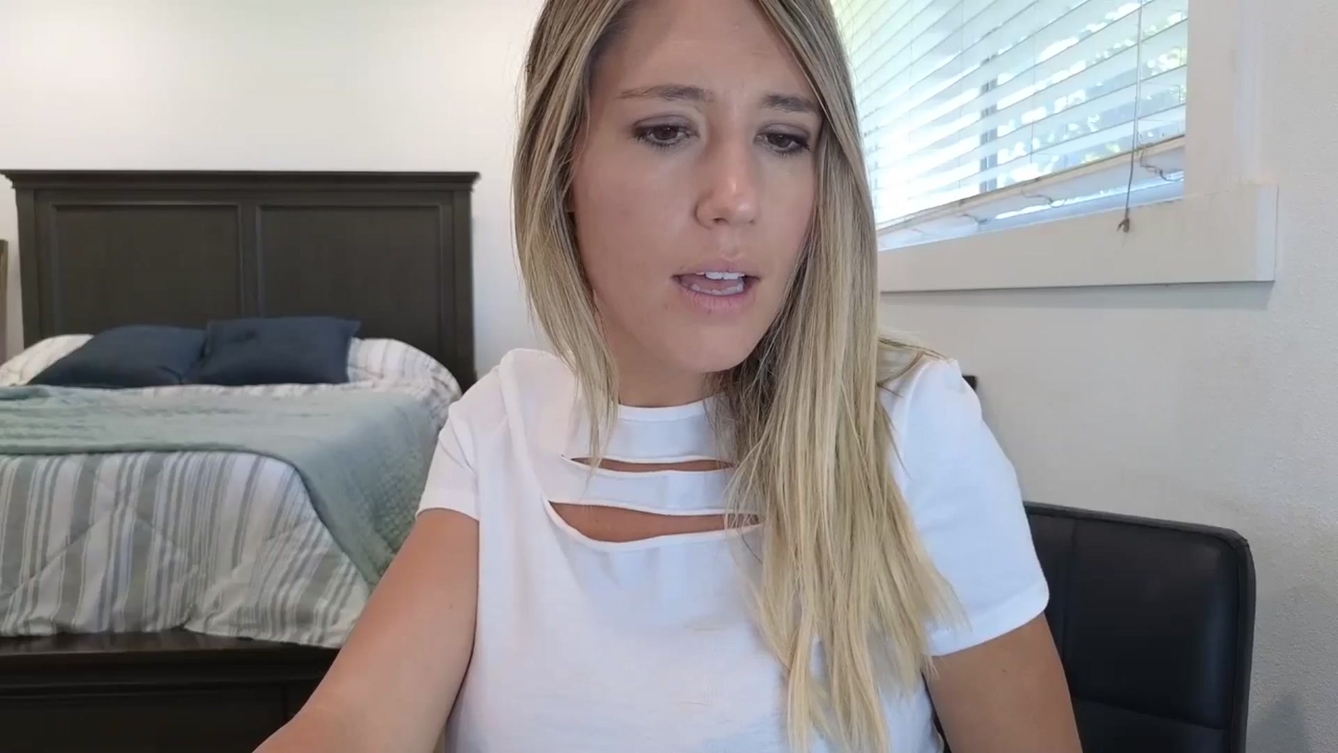 blond_milf video thumbnail