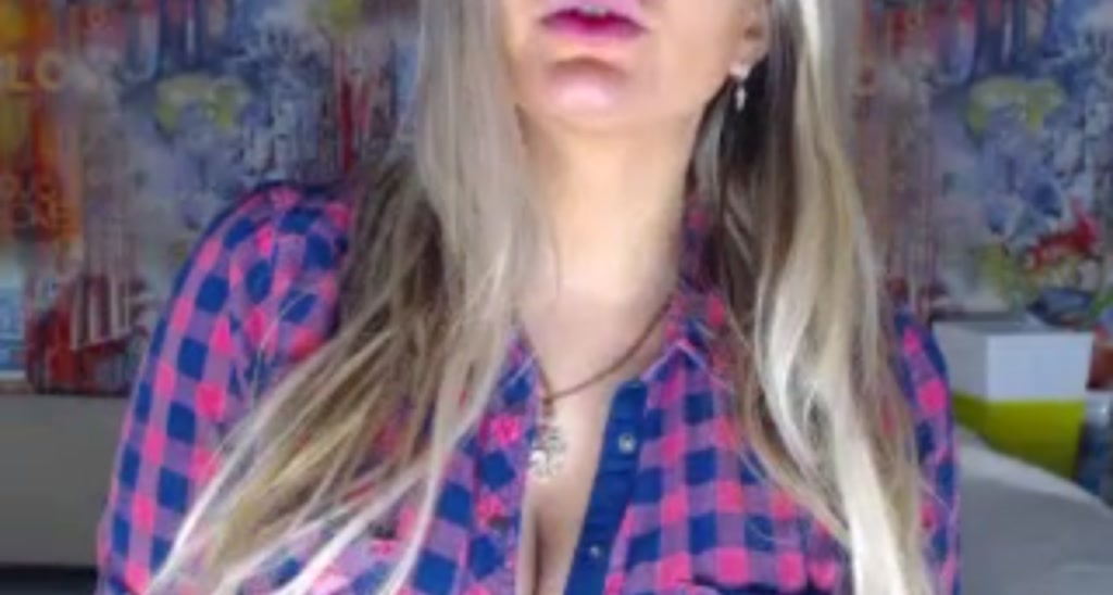 XBettyX video thumbnail