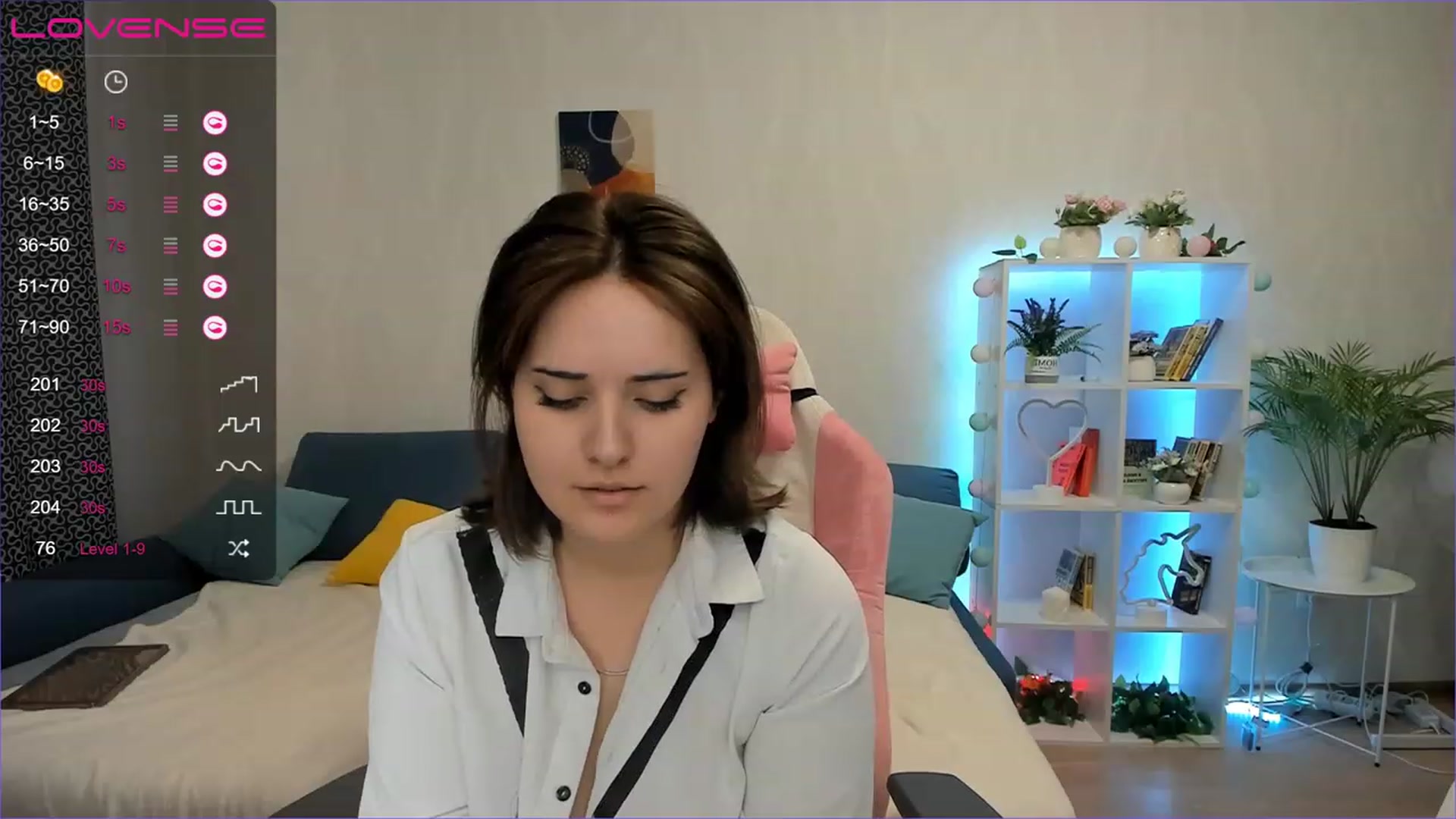 Alexa_Ridle video thumbnail
