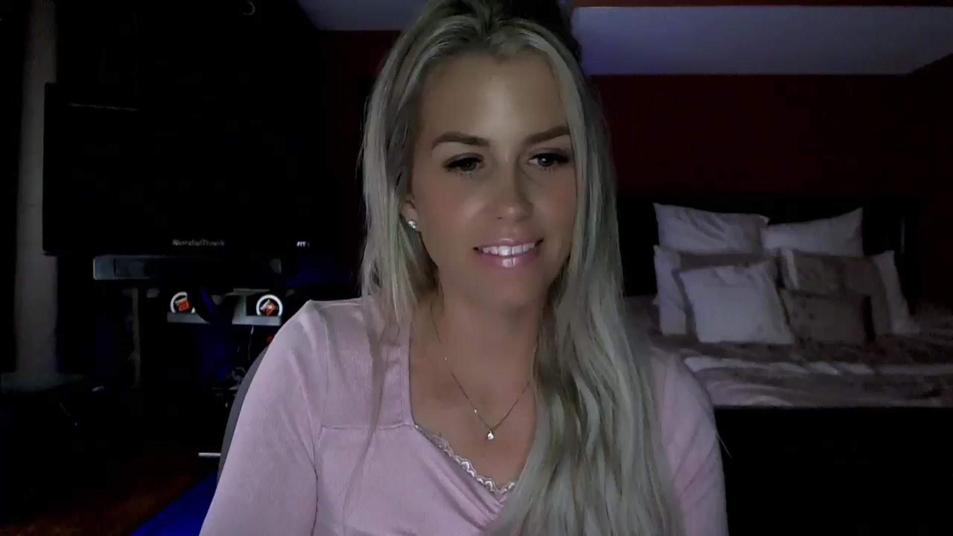 Cora9 video thumbnail