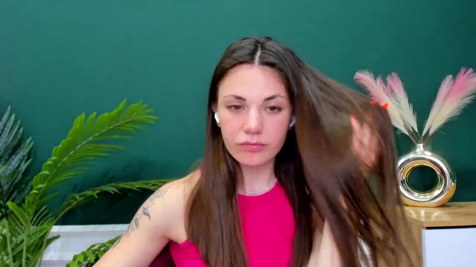 AdelaShery video thumbnail