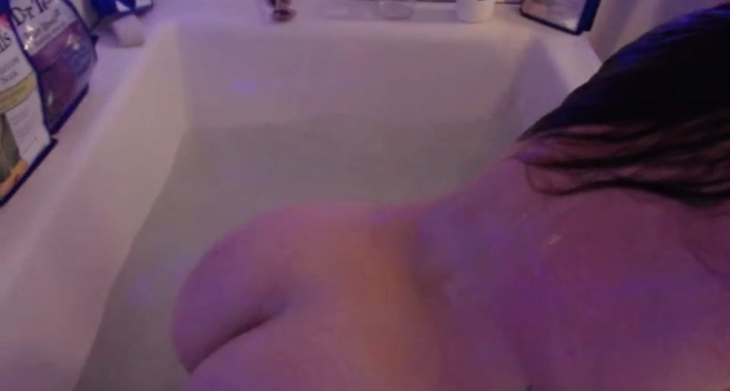 SummerHart video thumbnail