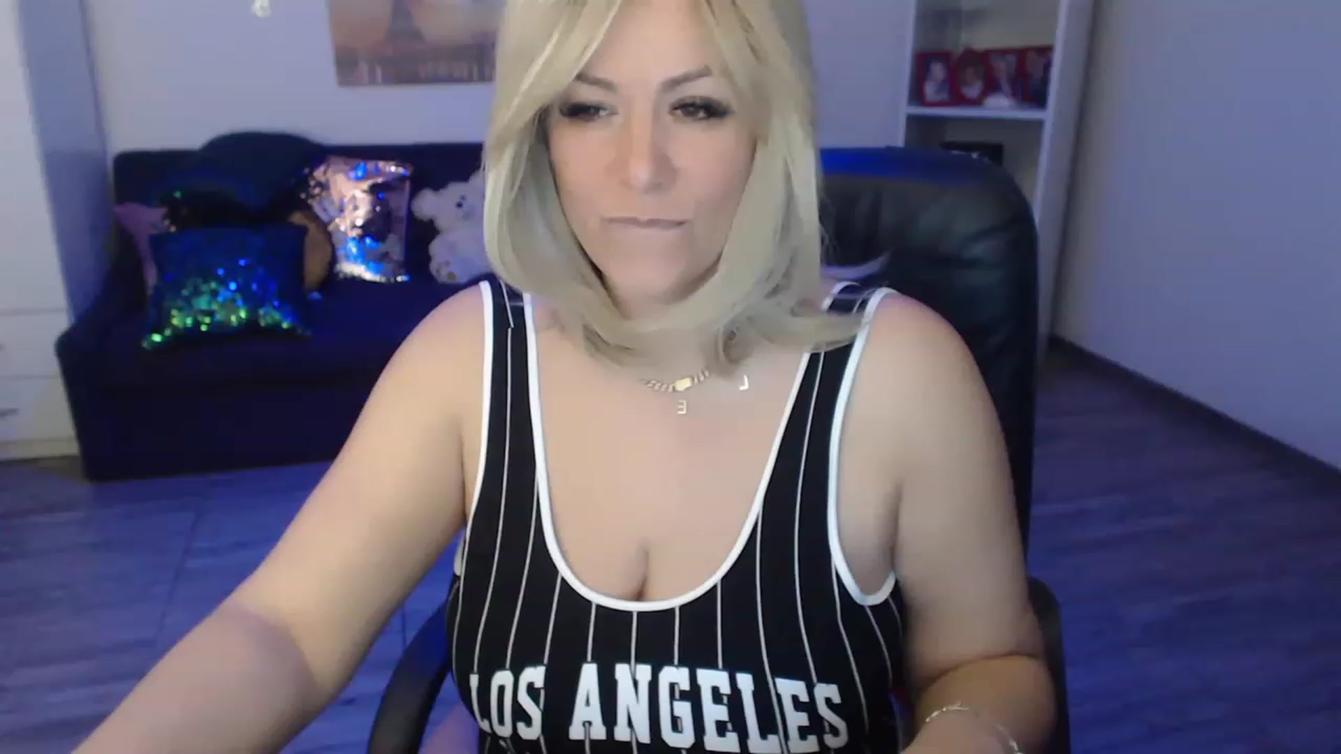 A_baby_Boo video thumbnail