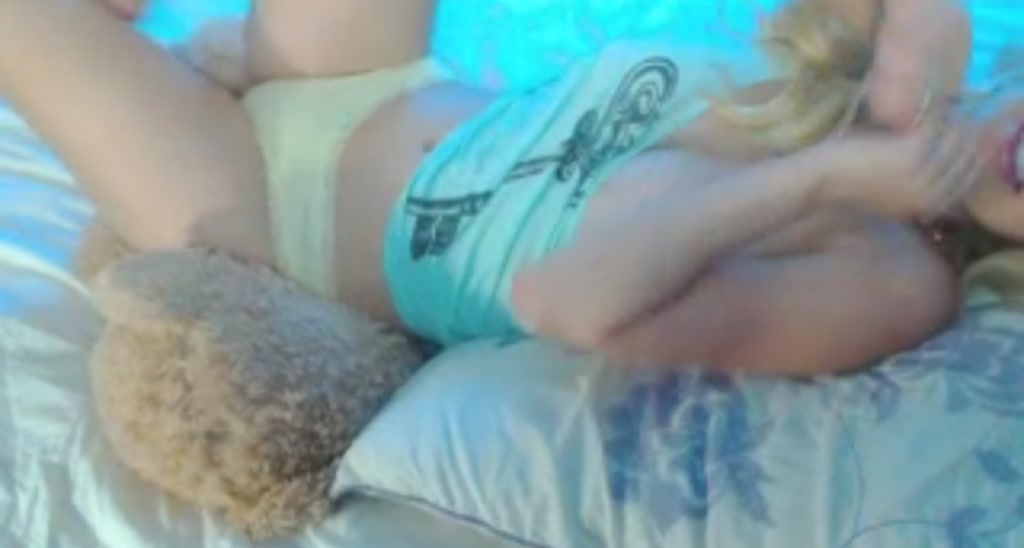 Olivia_Paige video thumbnail